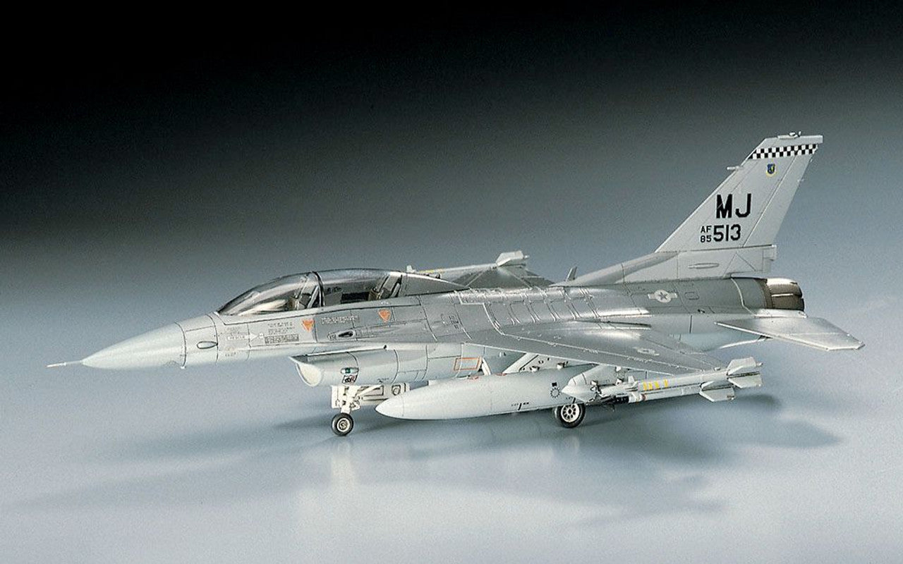 Hasegawa D15 00445 F-16D Fighting Falcon Trainer 1/72 Scale Model Kit