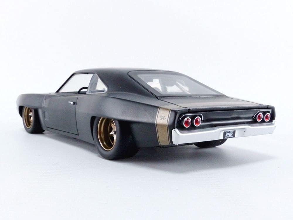 Jada Toys 32614 Fast & Furious Dom's 1968 Dodge Charger Widebody Car 1/24 Scale Die-Cast Model