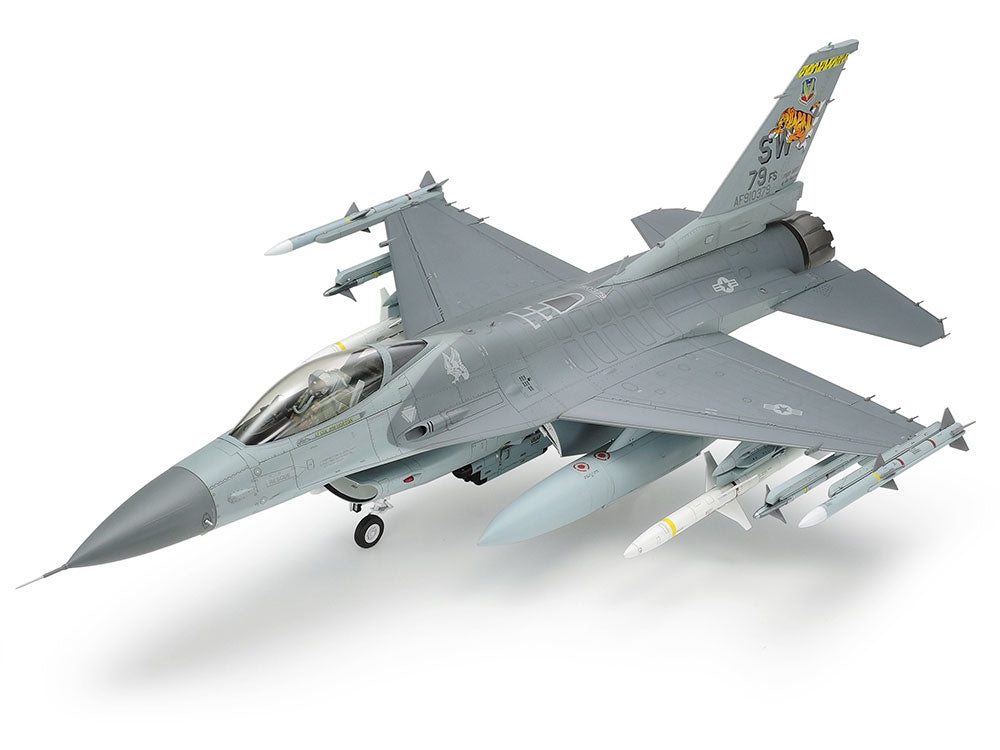 Tamiya 60315 F-16CJ Fighting Falcon 1/32 Scale Model Kit