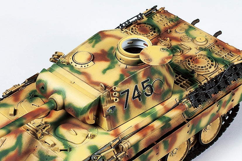 Tamiya 35345: 1/35 German Tank Panzer V Panth