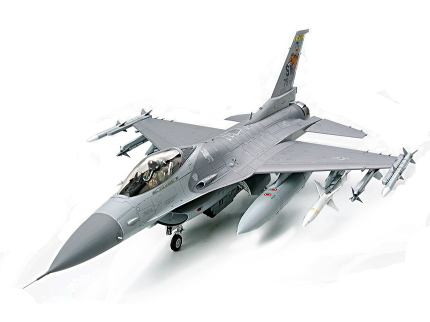 TAM60315: 1/32 F-16CJ Fighting Falcon