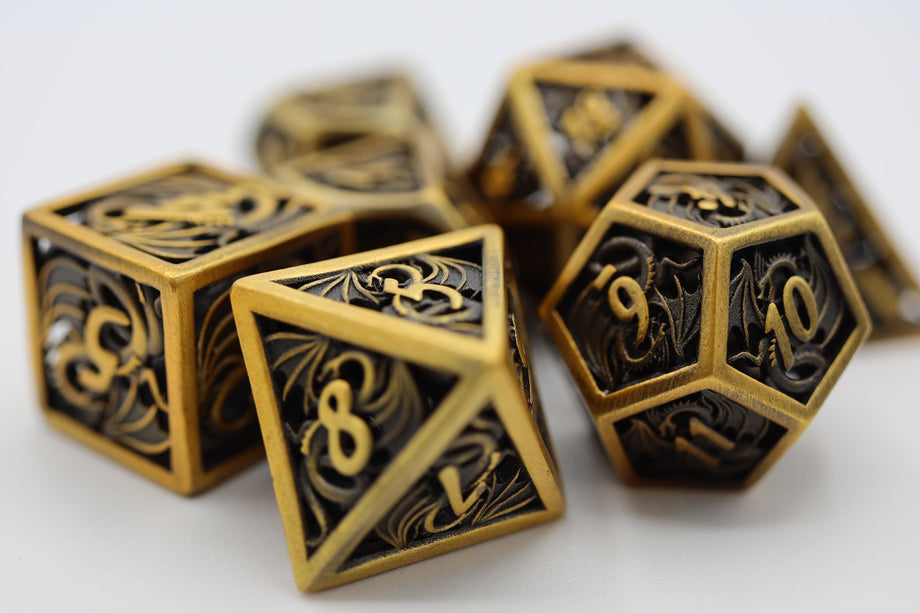 FBG4187: Hollow Golden Dragon RPG Metal Dice Set